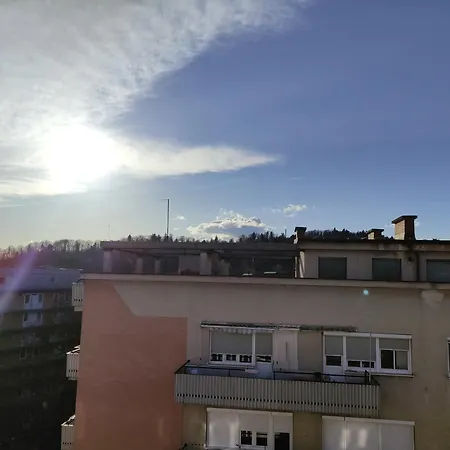 Twin 1 * Ljubljana