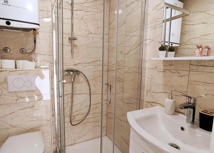 Апартаменты Twin 1 *